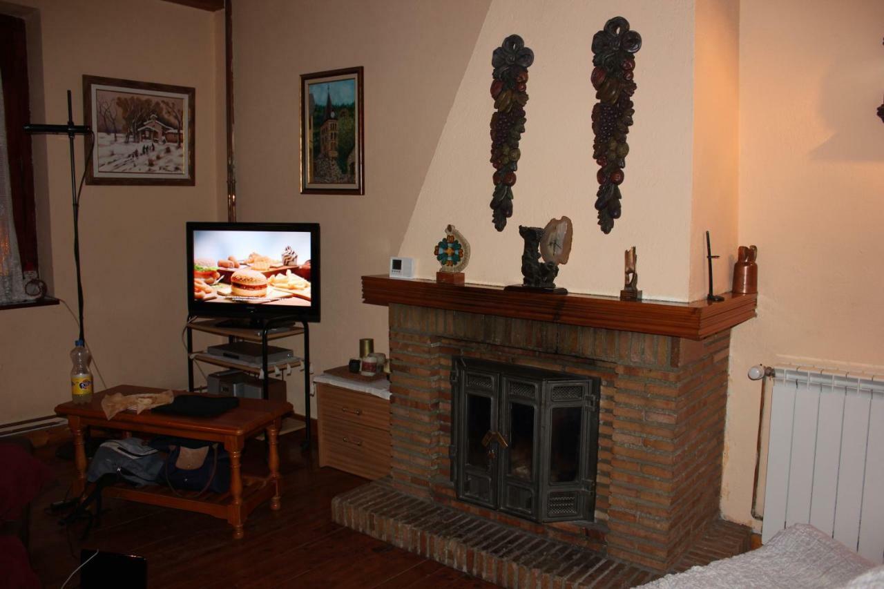 Ferienwohnung Casa Aranesa Arties Exterior foto